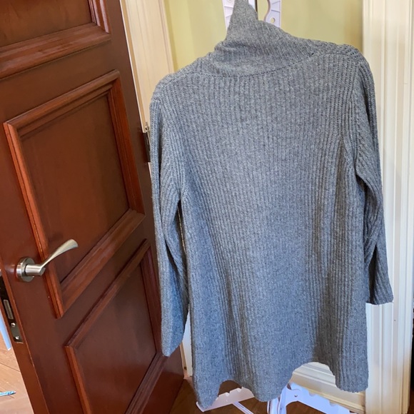 Grey cowl neck sweater - Picture 2 of 3